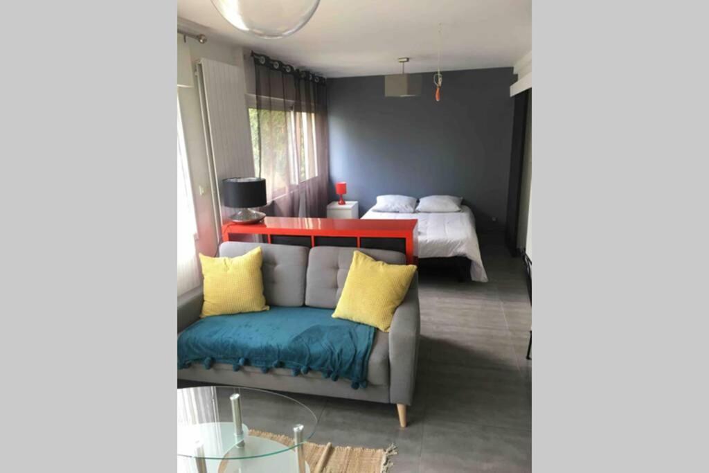 Bel Appartement En Rez De Jardin, 10Min Centre Et 300M Quais De Seine Wifi Rouen Exterior foto